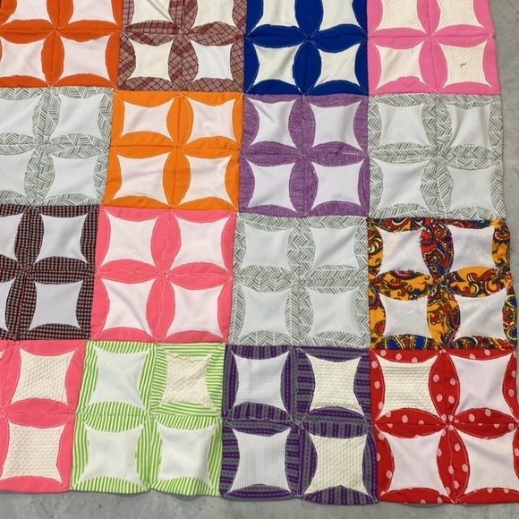 Vintage Patchwork Quilt 4 square Hande Made  Approximately 77"x 67" - Picture 5 of 13